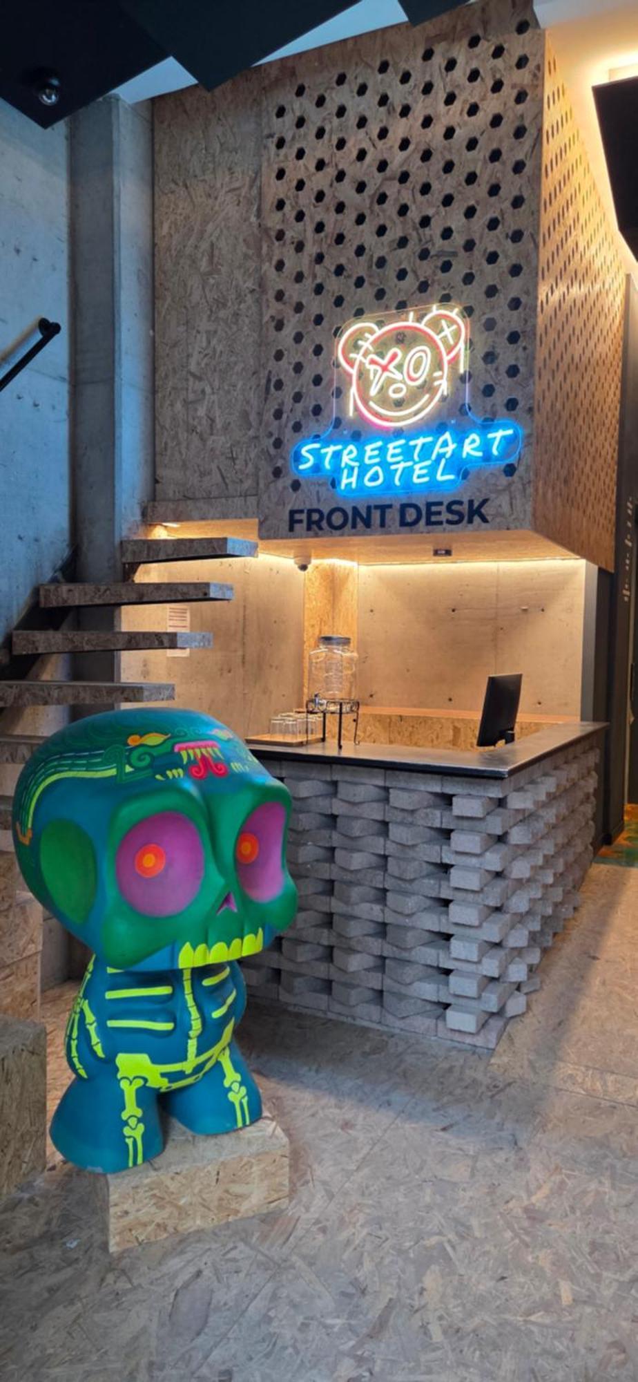 Street Art Hotel Roma Kota Meksiko Bagian luar foto